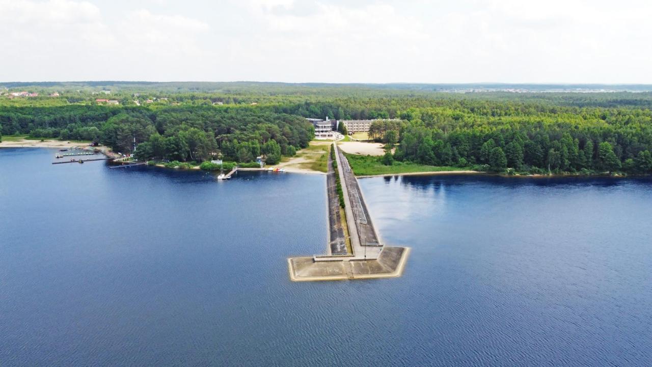 Centrum Konferencyjno Rekreacyjne Molo Smardzewice Exteriör bild