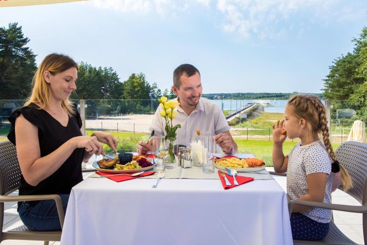 Centrum Konferencyjno Rekreacyjne Molo Hotell Smardzewice Exteriör bild